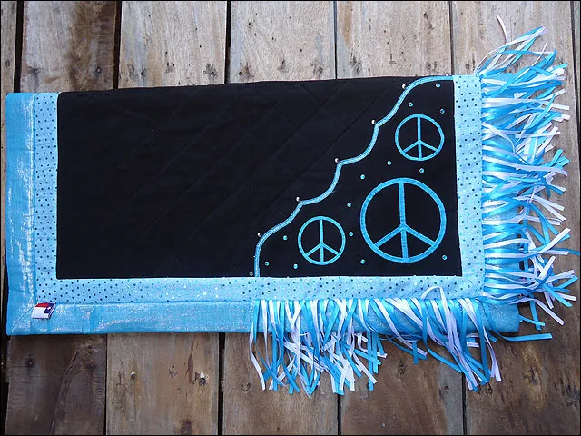 Black Hilason Western Show Barrel Racing Rodeo Saddle Blanket Pad Peace Sign