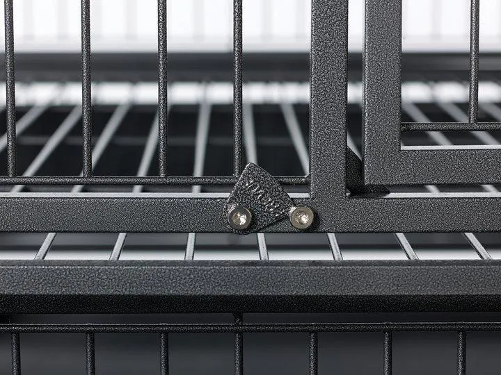 Prevue Hendryx Silverado Macaw Dome Top Cage