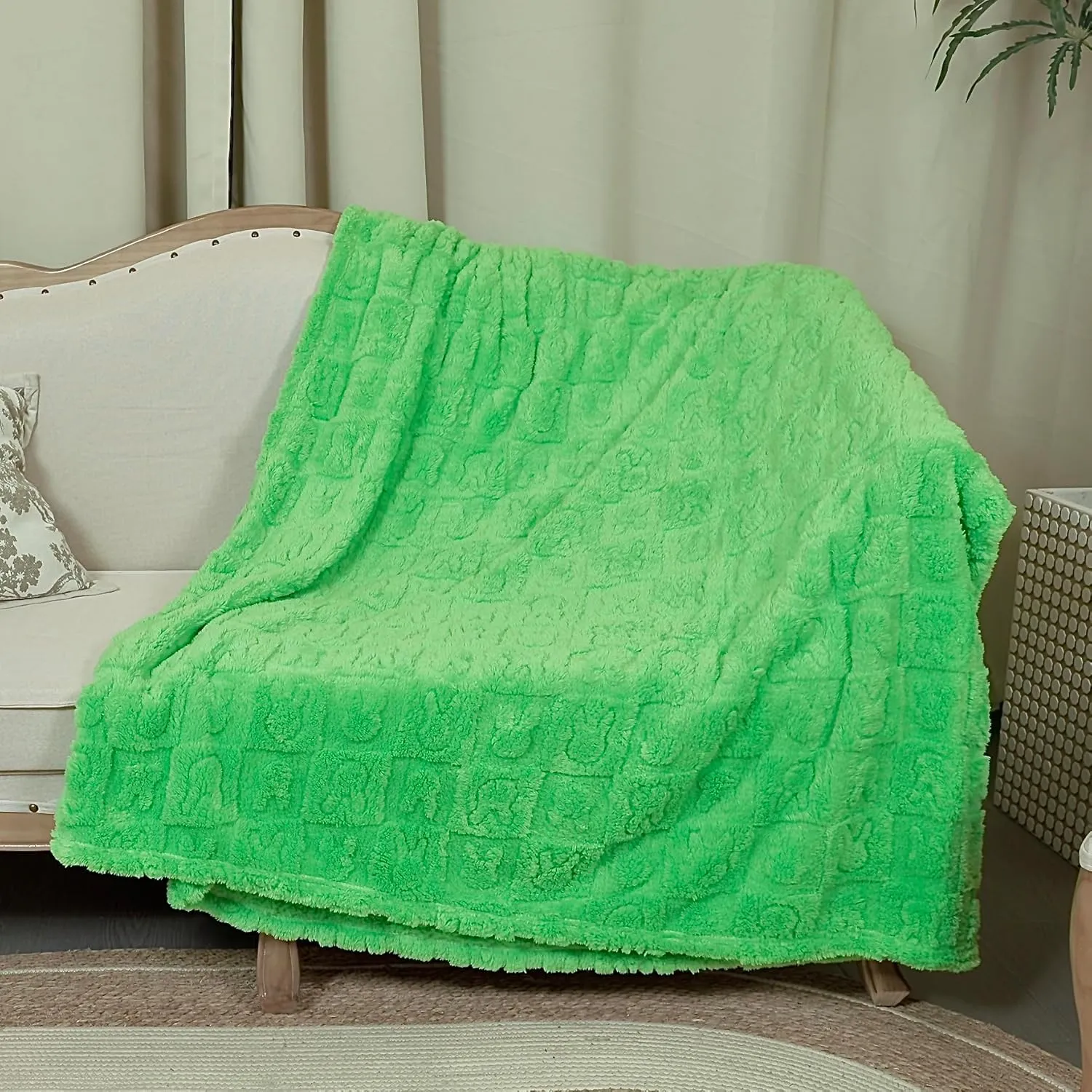 Throw Blankets with 3D Bunny Checkered,Super Soft Cozy Fleece Blankets for Lover Girls Boys Friends Gifts Pets, Lightweight Fuzzy Blanket for Couch Sofa Bed All Season (Green, 50 * 60)